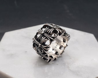 Anillo guardián con diseño de corazones cromados, anillo de flor cruzada gruesa