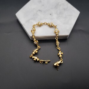 Bracelet fin croix en or et argent style coeurs chromés, style femme, cadeau pour petite amie Gold