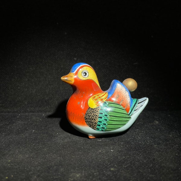 Vintage Porcelain Handcrafted Snuff Bottle with Mandarin Duck Sculpture, Antique Chinese Collectible, Rare and Precious, Collectible - Y1022