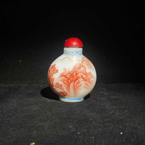 Hand-painted Antique Chinese Snuff Bottle with Landscape Design - Rare and Precious Collectible, Unique Gift - Y1020