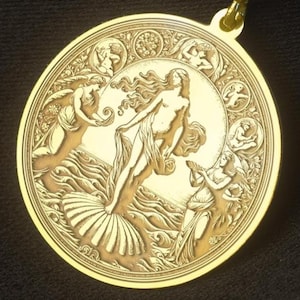 Venus Pendant Necklace, Birth of Venus Medallion, Venus Charm Necklace, Renaissance Art Charm Necklace, Unique Design Venus Pendant