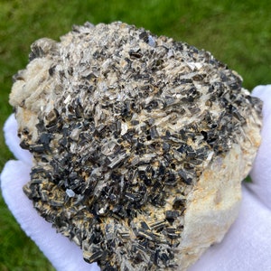 Sharp and shiny Muscovite Albite specimen from Brazil, from an old collection