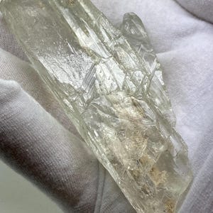 Minerals Gemstones Sponumene Triphane Crystals from Brazil -  For mineral and gemcollecting , classic minerals and crystals