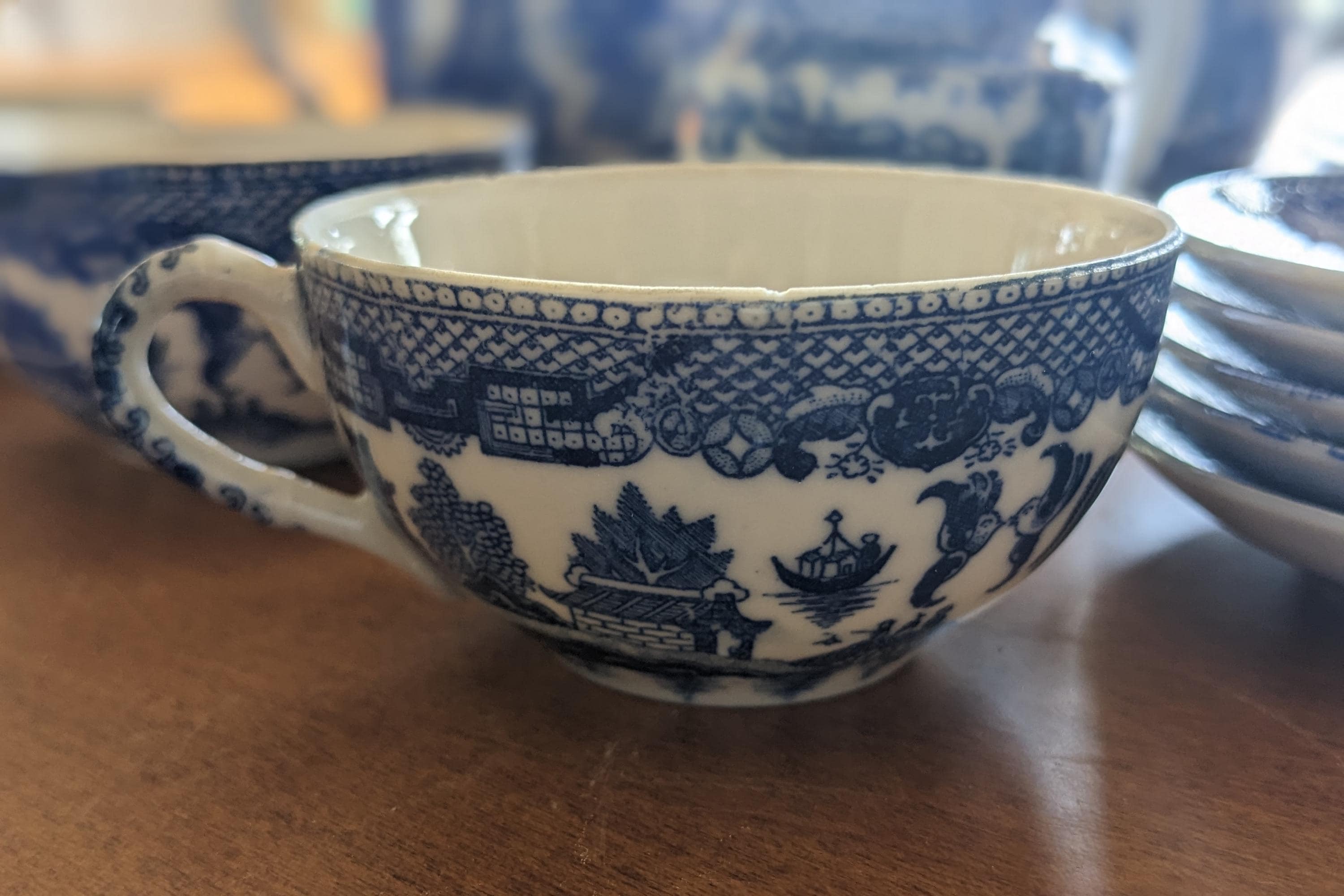 ミニチュア ブルー ウィロー「リトル ホステス」ティー セット