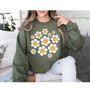 Daisy Shirts, Daisy Mom Shirts, Wildflower Shirts, Daisy Lovers Shirt, Daisy Love Shirt, Summer Vibes Shirt, Plant Lady T-Shirt, Daisy Gifts