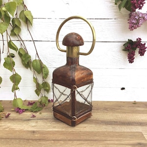 Caraffa per liquore italiana rivestita in vera pelle e manico in ottone del 1950, decanter, caraffa per whisky, caraffa per vino, caraffa per pastis