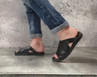 Handgemaakte Griekse leren slippers: zomersandalen voor heren