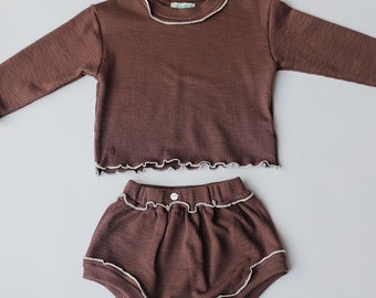 Adorabili pantaloncini e top in cotone / Dettagli cuciti a mano / Moda per bambini alla moda / Set in cotone per bambini
