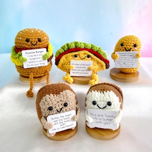 Emotional support crocheted chicken nuggets/Tucker/Burger/Bread/Toast, Handmade crocheted food,Fun gifts,Crochet delicacies,Positive Burger