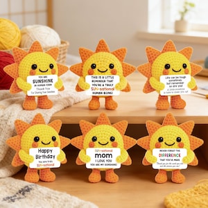 Handgemaakte gehaakte zon, zonknuffel, positieve affirmatiepop, opvrolijkcadeau, bureaudecor, handgebreide zon, Moederdagcadeau, pocketknuffel