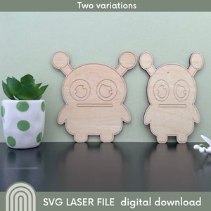 Proyecto para colorear de Alien Monster n.° 10 (2 tamaños): archivo SVG cortado con láser para niños, regalo para papá, mamá, abuelo o cualquier ser querido. Perchas gratis