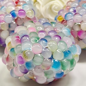 Balle anti-stress à billes de verre, balle anti-stress colorée, billes de verre arc-en-ciel croquantes, aide pour les personnes neurodivergentes, soutien en cas de troubles du traitement sensoriel