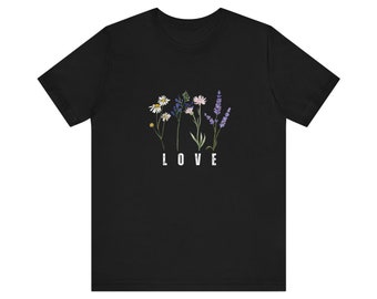 Black T-shirt|  Gifts for Wild flower Lovers | Love for Moms, Sisters & Grandmothers| Mother's Day Gift from her children