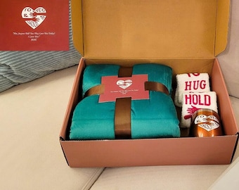 To Hug & To Hold Cozy Gift Box for all occasions, Care Package, Get Well Soon, Hug in a Box, Throw Blanket, Tumbler, Warm Socks