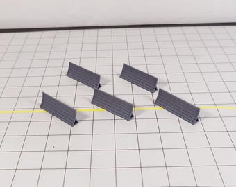 20x Vallas antiexplosiones para aviones grises, modelos de construcción de pistas de rodaje de aeropuertos, escala 1:400