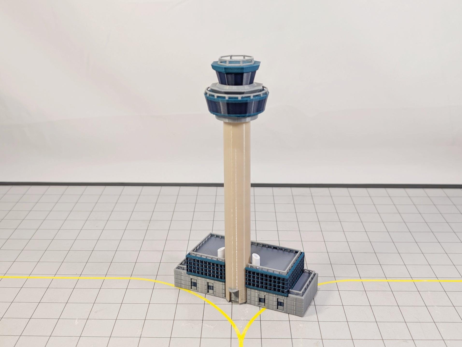 London STANSTED AIRPORT ATC Air Traffic Control Tower 1:400 Scale ...