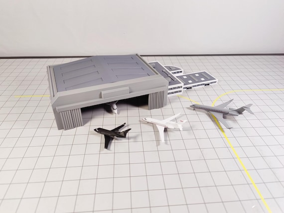 AIRPORT FBO Business Jet Terminal + Hangar Aircraft Building Diorama 1:400 Scale