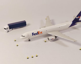 100 conos de tráfico amarillos para aeropuerto, maqueta de vehículo GSE, diorama a escala 1:400