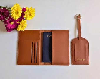 Anpassat läderpassfodral och bagageetikett, personligt passfodral, brudtärnefrieri, smekmånadspresent, monogram, anpassade initialer