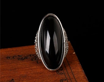 Bague neuve, belle et élégante, neuve avec pierre d'agate naturelle, taille ovale noire, plaqué or blanc 18 carats