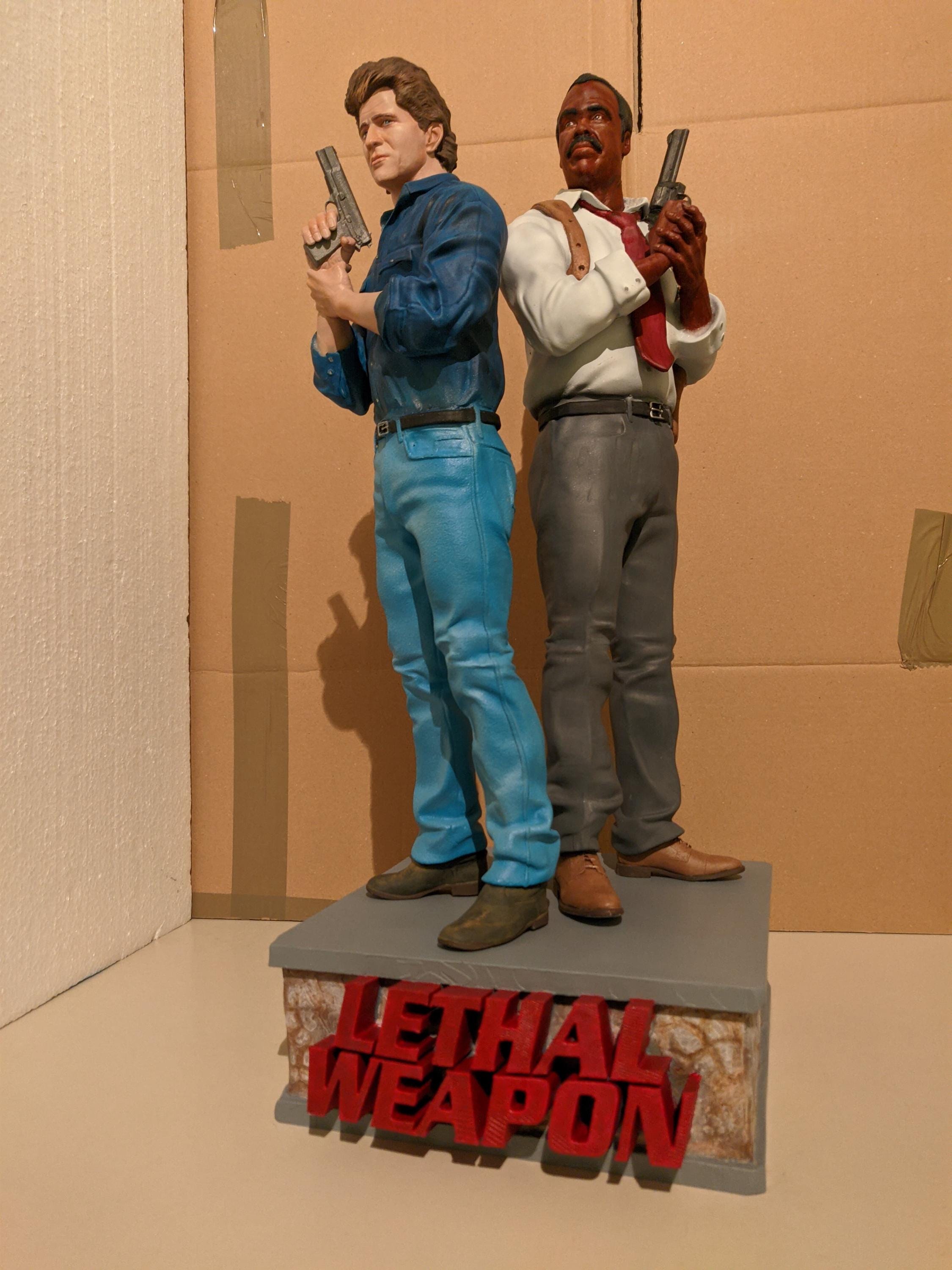 リーサル・ウェポン フィギュア 1/4 または 1/6 スケール メル