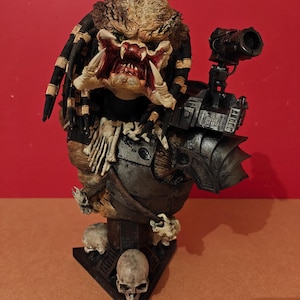 プレデター バストスケール 1:1 - Etsy 日本