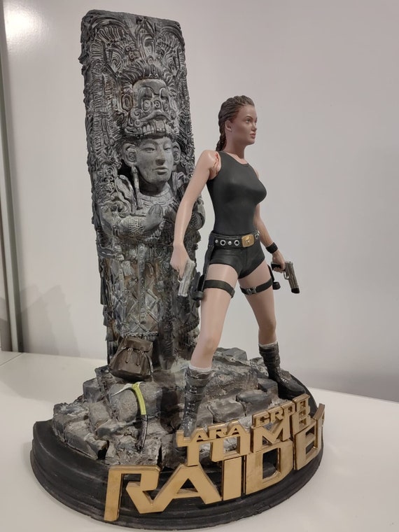 Lara Croft Tomb Raider Custom Diorama - Etsy