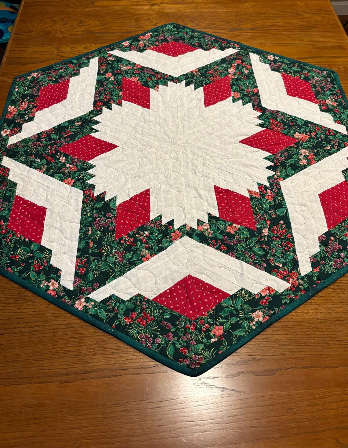 Canyon Santa Quilted Table Runner GFTOQM627 main image 0
