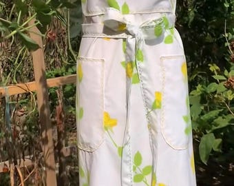 Vintage Sheet Yellow Rose Print Full Apron