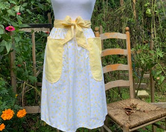 Butter Yellow Retro Mamaw Apron