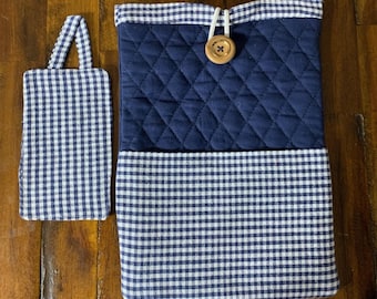 Quilted Book Sleeve Gift Set