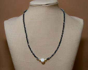 Black Beaded Pearl Necklace