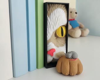 Cat Bookend with Mouse, Book Nook Diorama 17 cm, Bookshelf Decor for Cat Lovers