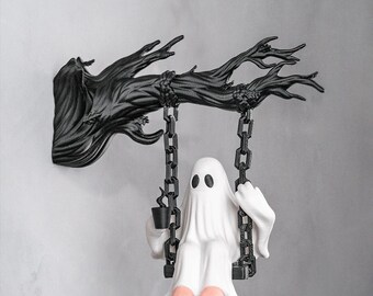 Ghost on a Swing Halloween Wall Decor, Gothic Ghost Figurine on Branch Hook, 11 cm