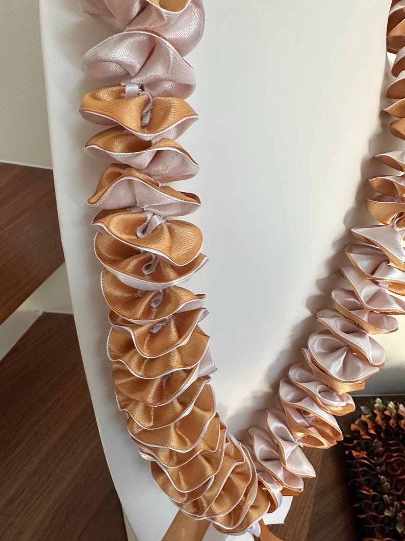 2 Color Graduation Lei Gold and White - Etsy