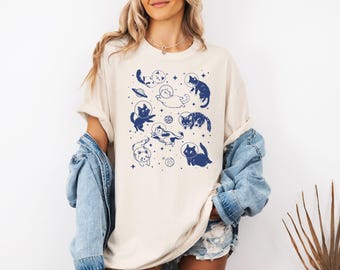 Comfort Colors Astronaut Cat T-Shirt: Retro Space Cats Lover Gift