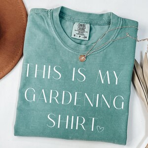 Gardener Shirt, Plant Lover Shirt, Farmer Shirt,Gift For Gardeners, Botanical Shirt, Gardening Shirt, Garden gift for gardener,farmer shirt
