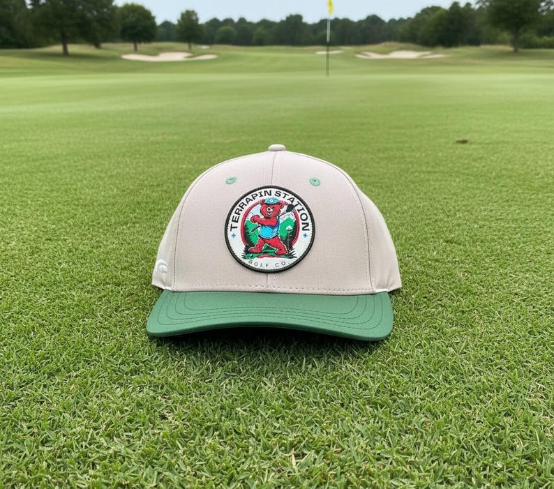 Strolling Bear Logo Golf Hat - Performance Snapback Bild 1