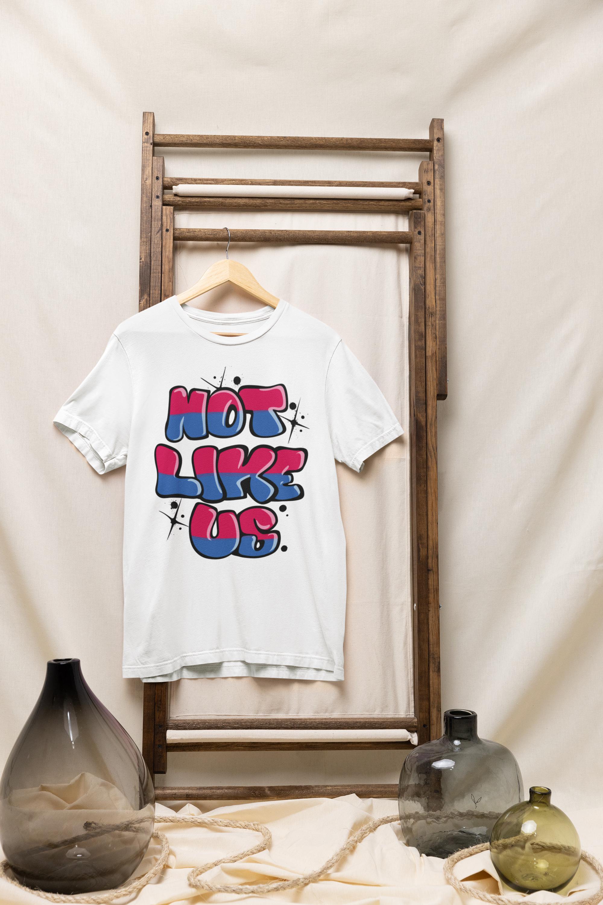 NOT LIKE US Tシャツ - ケンドリック・ラマー公式ミュージックビデオ 