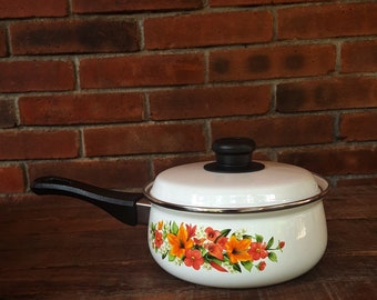 16cm Plain Handle Enamel Saucepan Style Pot