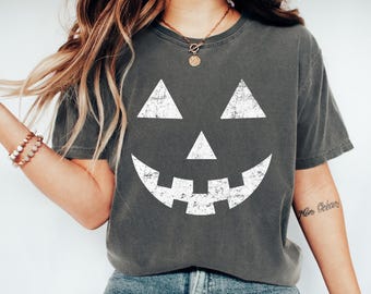 Comfort Colors® Halloween Pumpkin Face T-shirts, Halloween Jack-o-lantern Shirts, Family Halloween Party Outfit, Funny Halloween Women Gifts