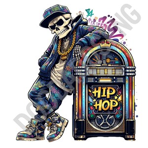 Op de afbeelding: Digitale illustratie van een skelet in hiphopkleding, leunend tegen een vintage jukebox. Het skelet draagt een pet, jas en broek met graffiti-ontwerpen, een gouden ketting en sneakers. De jukebox heeft de tekst "HIP HOP".