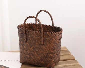 Woven Handbag for Women Retro French Straw Woven Bag Versatile Large Capacity Waterproof Bag Vacation Beach Bag