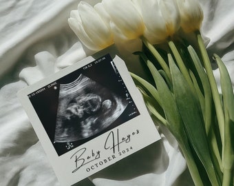 Simple Spring Pregnancy Announcement Digital, Modern Minimalist Gender Neutral Baby Announcement, Editable Social Media Baby Reveal Template