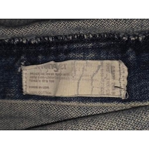 VTG Wrangler Mens Jeans Light Wash Straight Leg Denim Pants Size 36x32 Western image 3