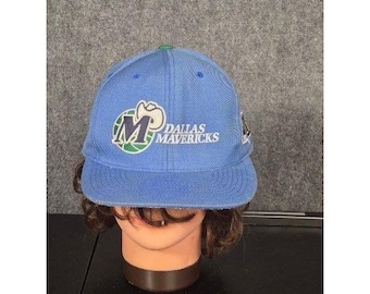 VTG Mitchell Ness Dallas Mavericks NBA Hardwood Classics Fitted Hat Blue 7 3/8