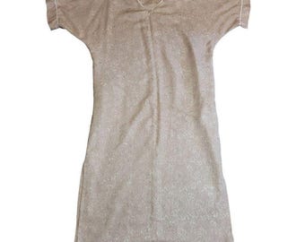 Camisola vintage Carlton Hall feminina tamanho GG floral comprimento total anos 80 íntima