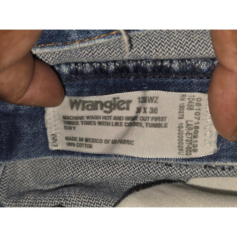 VTG Wrangler Denim Jeans Mens 38x36 Blue Distressed Denim Work Utility Western image 3