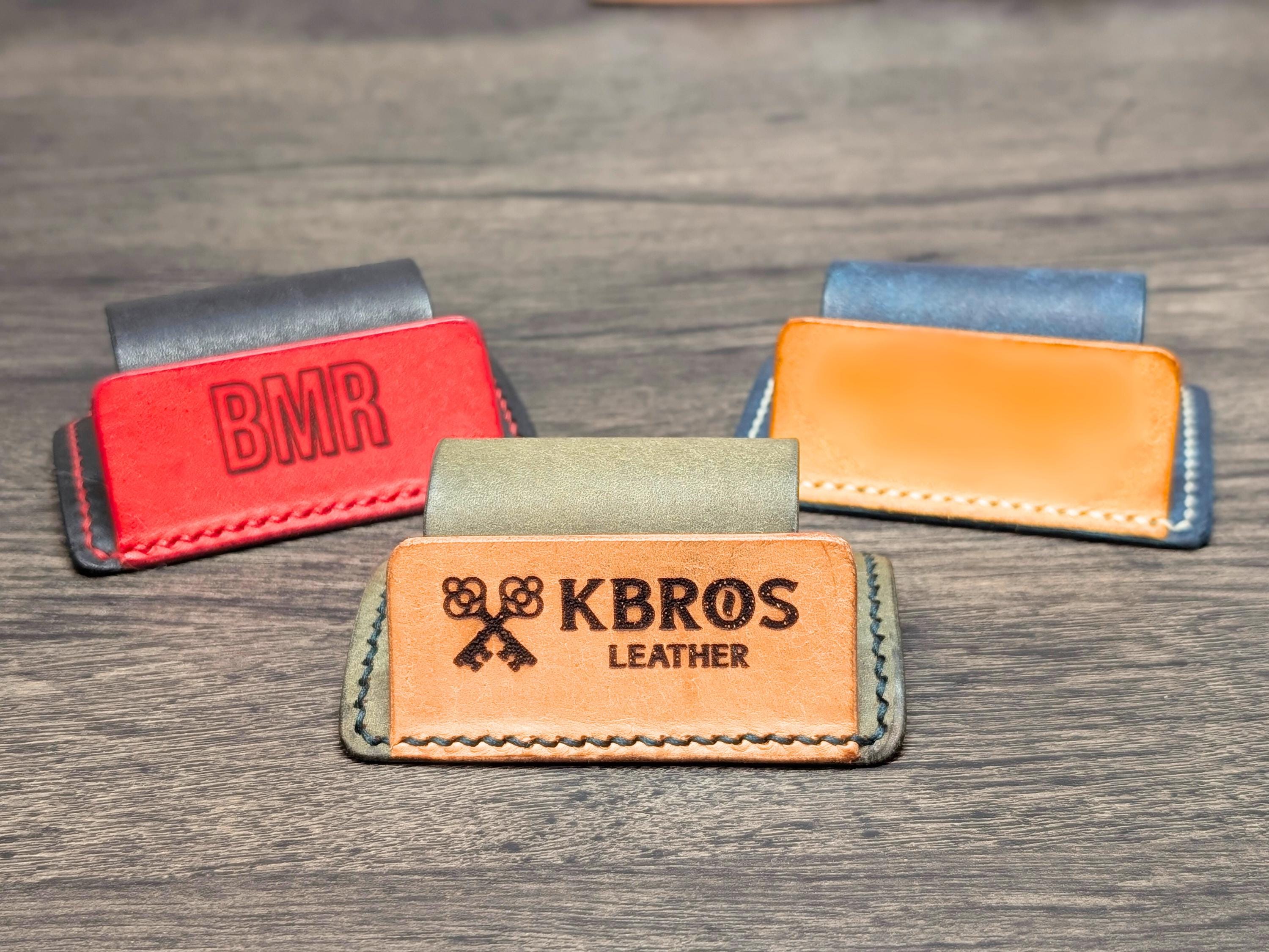 Leather Business Card Holder – Collapsible Italian Vegetable-Tanned Leather with Custom Logo Engraving - Thumbnail 2