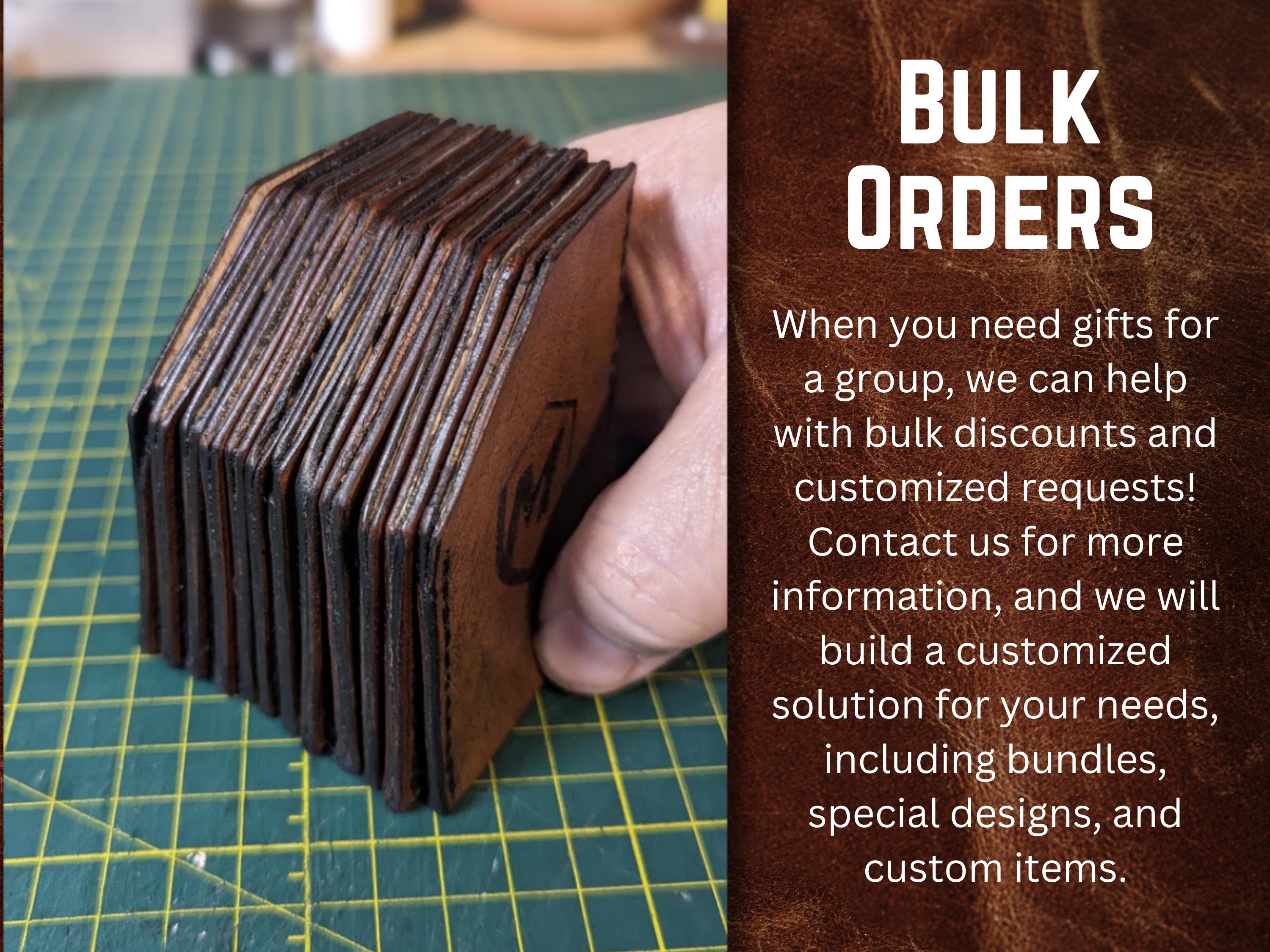 Minimalist Leather Card Case: Badalassi Carlo Pueblo, Stitchless Design - Thumbnail 7